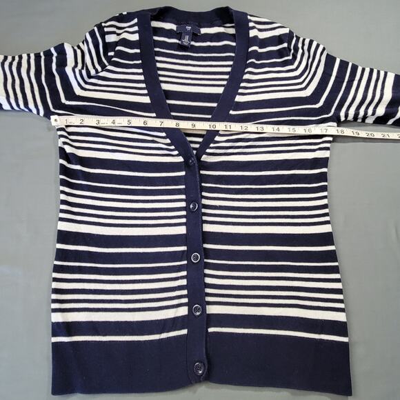Gap Blue Preppy Stripe Cardigan Sweater Button Up 3/4 Sleeves Knit Womens Size M - Picture 4 of 8